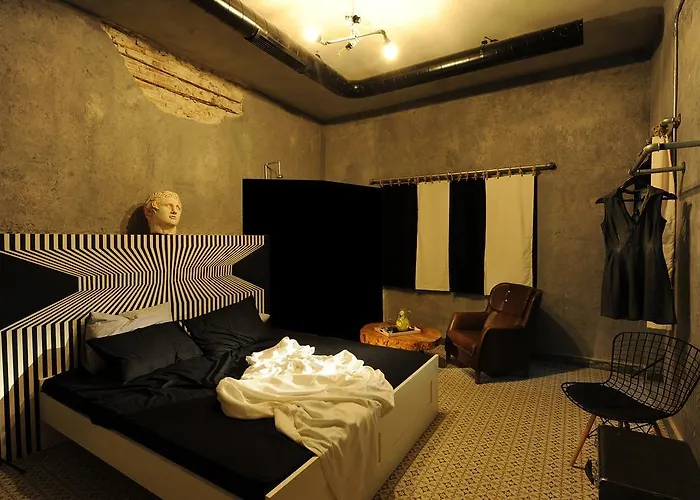 Role Street Hostel Antalia