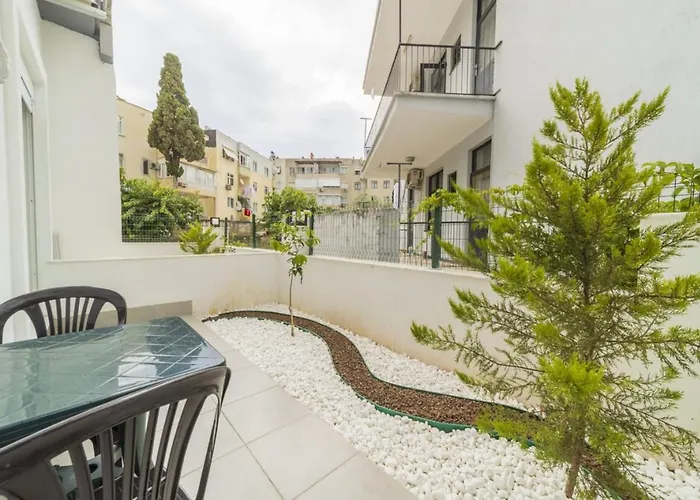 Charming And Central Flat Near Beach In Muratpasa Antalia
