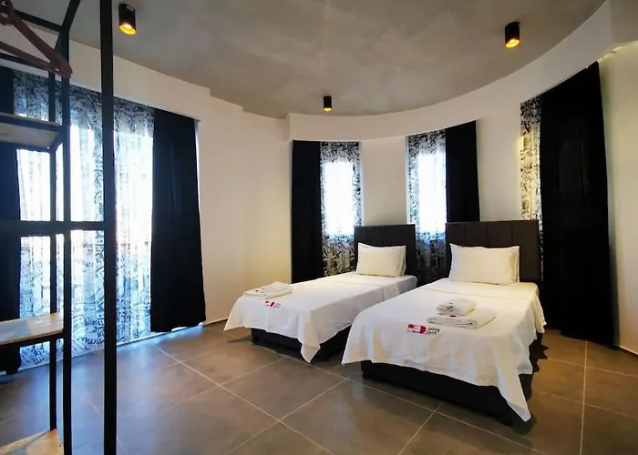 Sleeps 6, Private Pool Villa - Awz 294 Belek