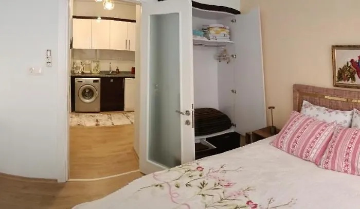 Close To The Old Town,70M2, Fully Eguipped Antalya