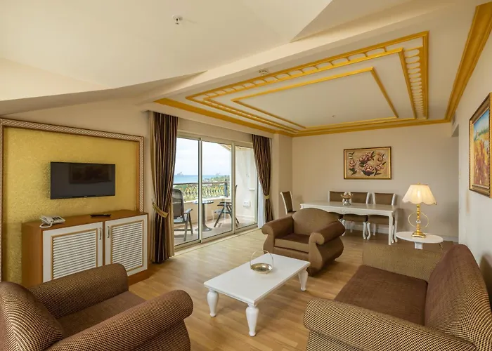 Crystal Palace Luxury Resort & Spa Side