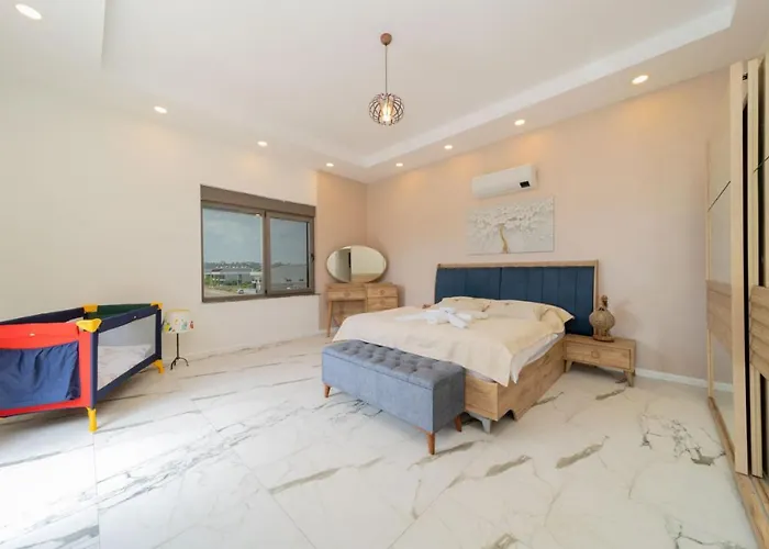 Luxury Villa With Private Pool Close To Lara Beach Antalya