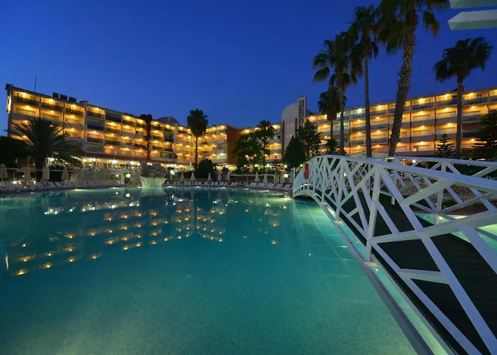 Seaden Corolla Hotel Side