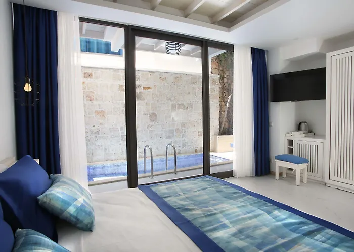 Nur Beach Hotel Kaş