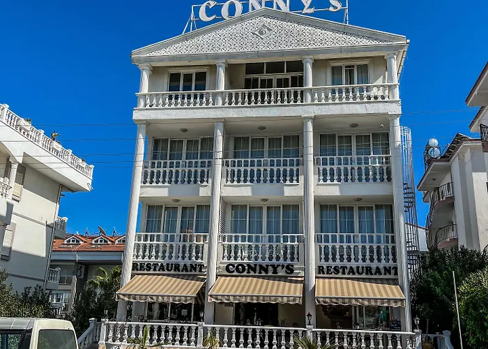 Conny'S Hotel (Adults Only) Sidé