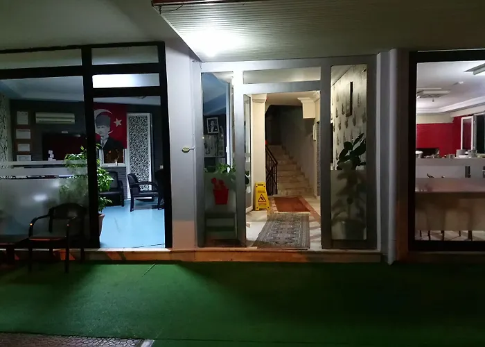 White Cat Sevgi Otel Antalia