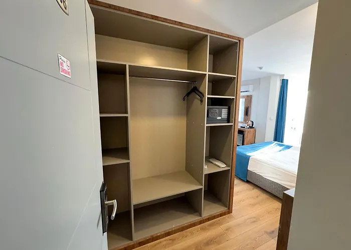 Premier Inn City Antalya