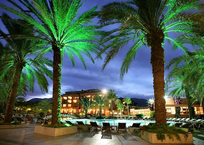 Hôtels Avec Piscine à Kemer