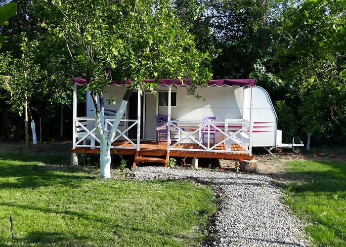 Bellerofon Caravan & Camping Çıralı