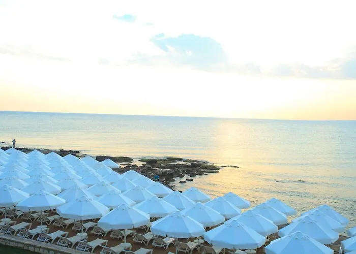 Hotel Can Garden Beach Side